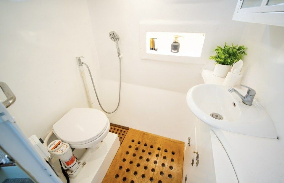 Custom Built 49 | Arrow