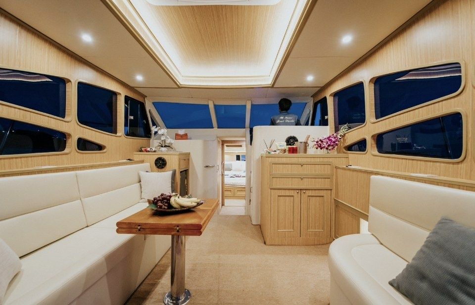 Custom Built 49 | Arrow