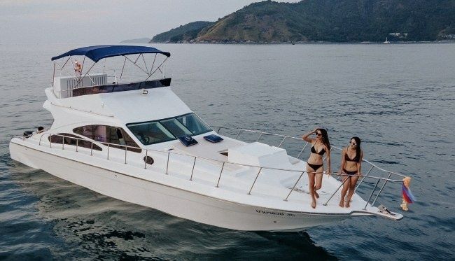 Custom Built 49 | Arrow