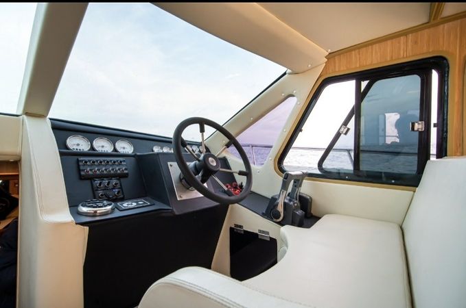 Custom Built 49 | Arrow