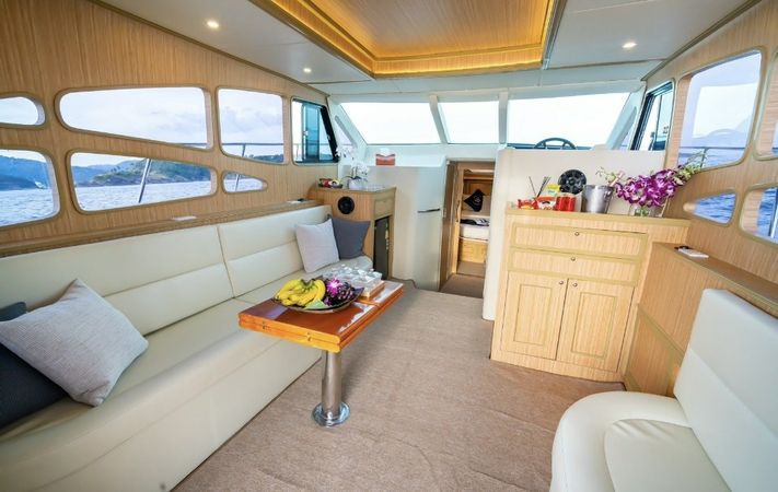 Custom Built 49 | Arrow