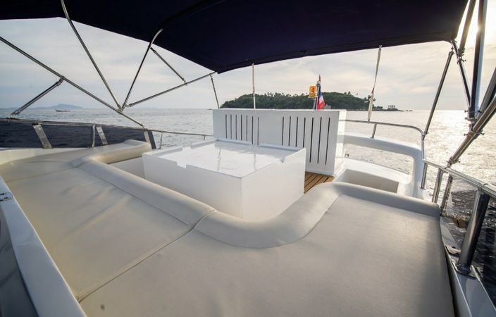 Custom Built 49 | Arrow