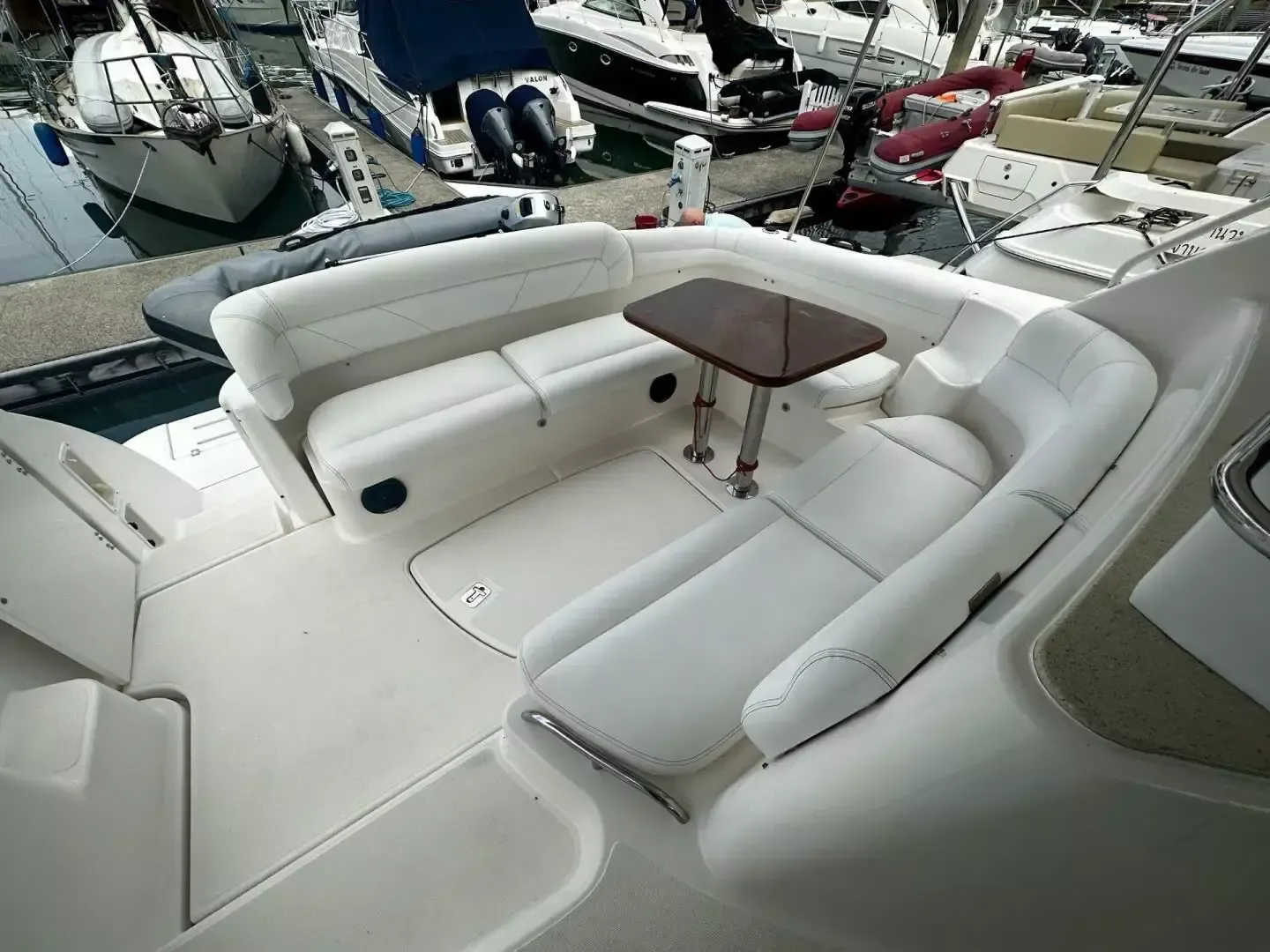 Tiara 43 | Crystal