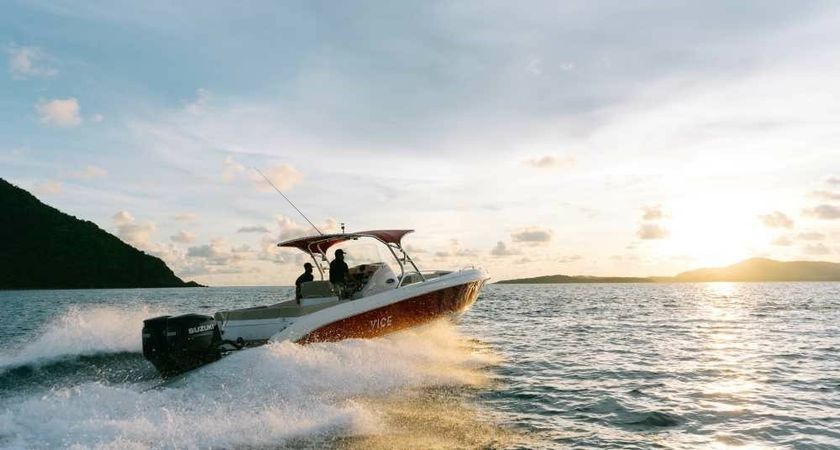 Al Dhaen 38 Sport Cruiser | Vice