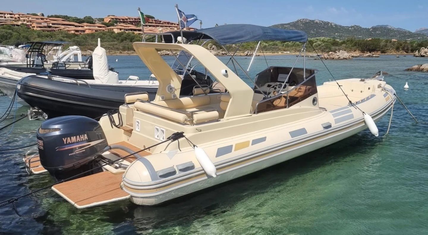 Motorboat Solemar 25 Offshore Amaretto for rent - Italy