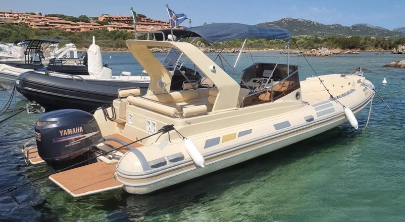 Solemar 25 Offshore | Amaretto