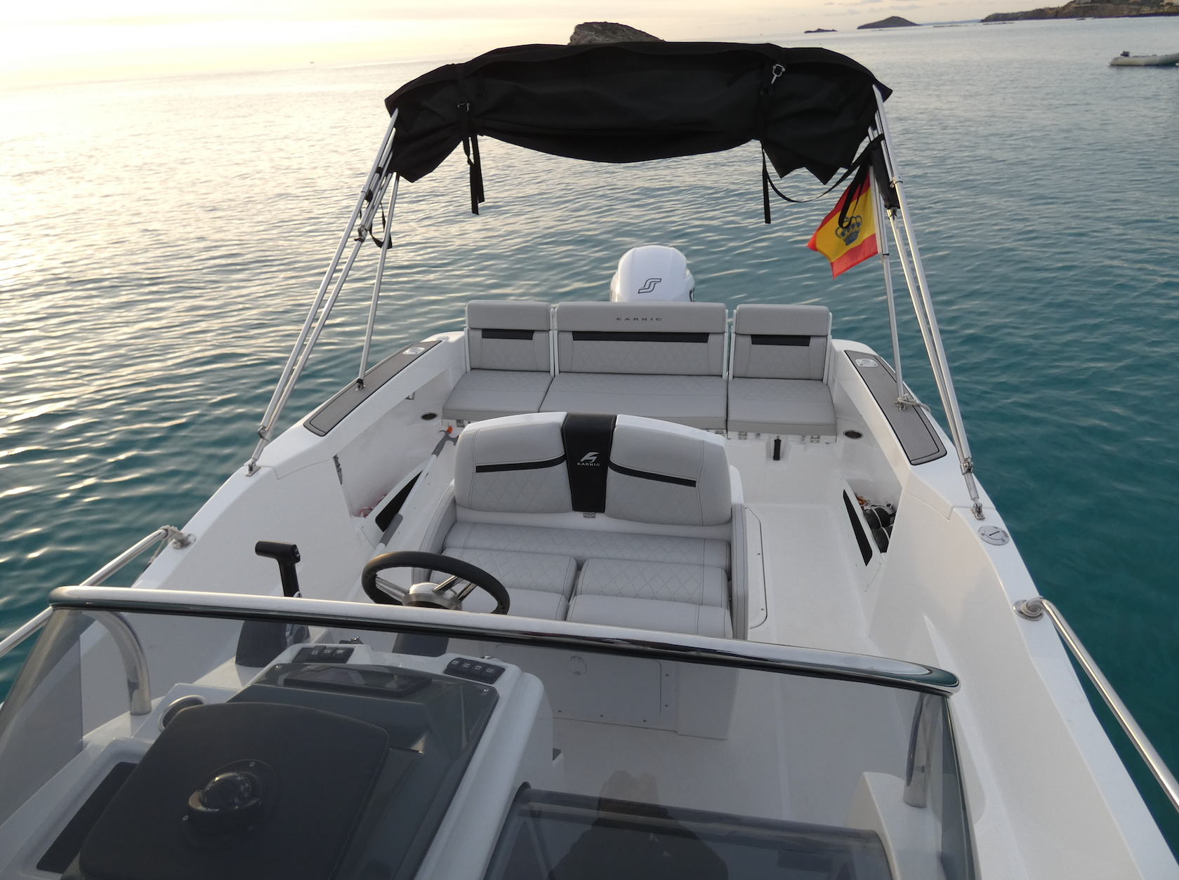 Karnic SL602 | 7 Birds