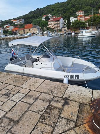 Beneteau Flyer 550 | 11