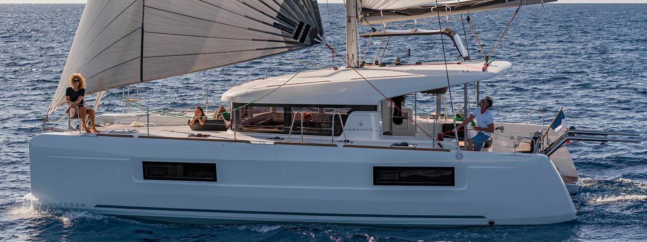 Lagoon 40 | Sache