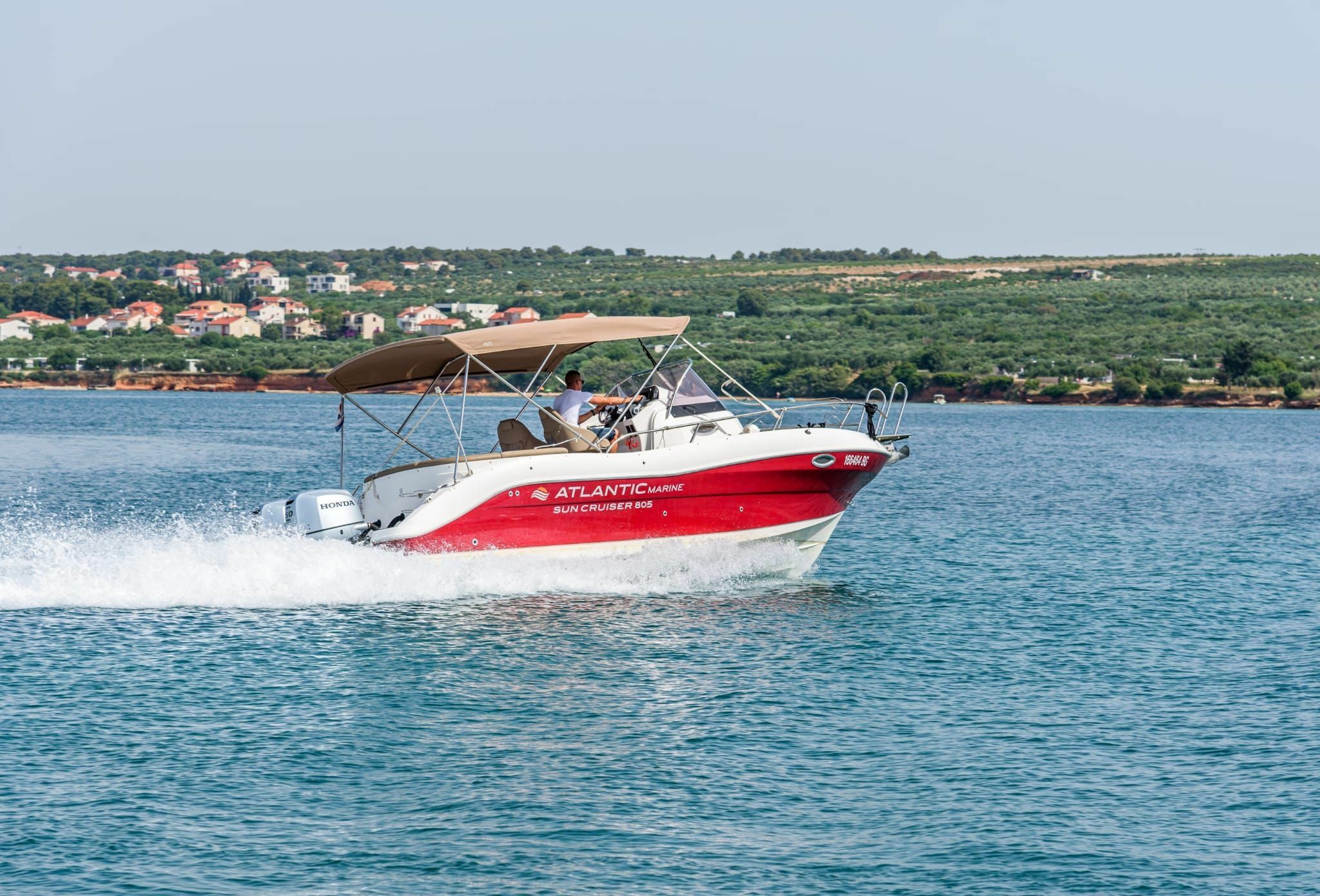 Atlantic Marine Suncruiser 805 | 13