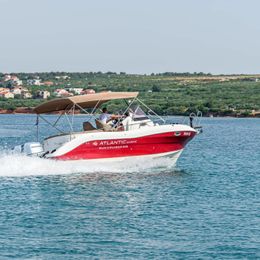 Atlantic Marine Suncruiser 805 | 13