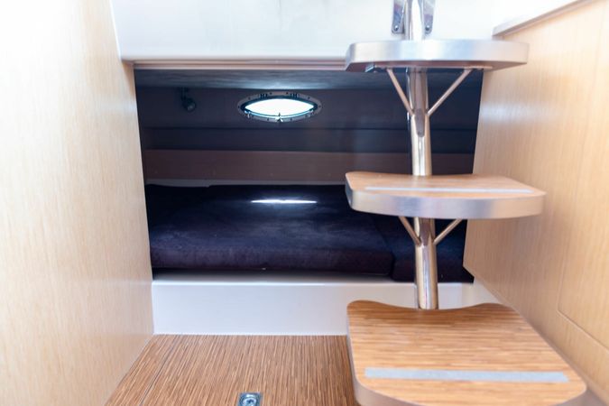 Atlantic Marine Suncruiser 805 | 13