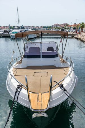 Atlantic Marine Suncruiser 805 | 13