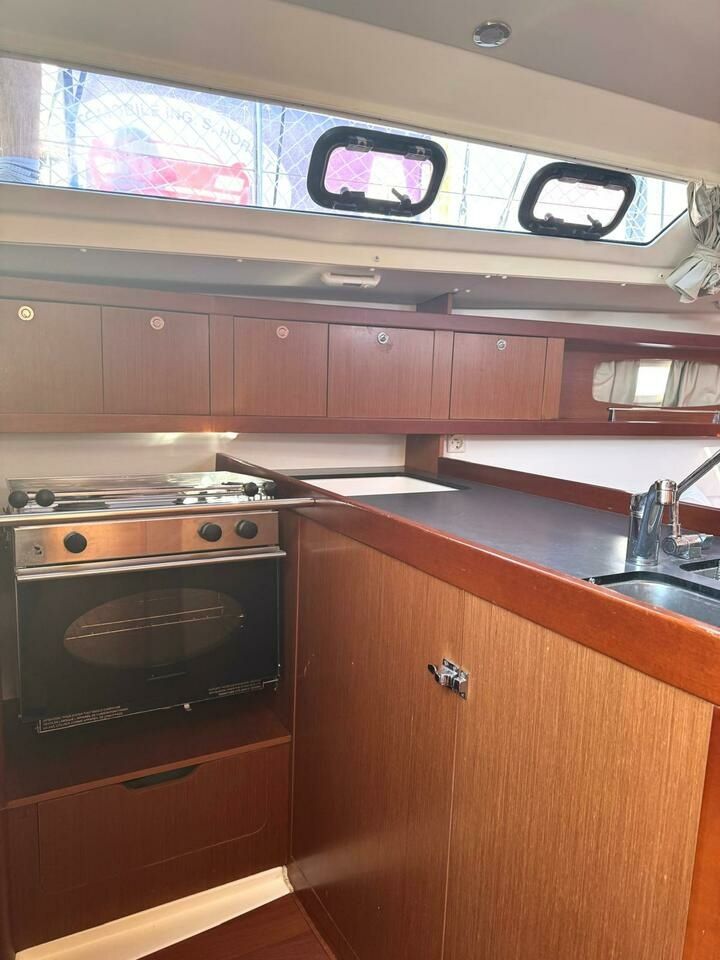 Beneteau Oceanis 34 | Finia