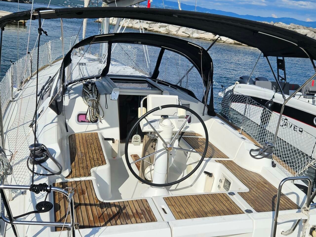 Beneteau Oceanis 34 | Finia