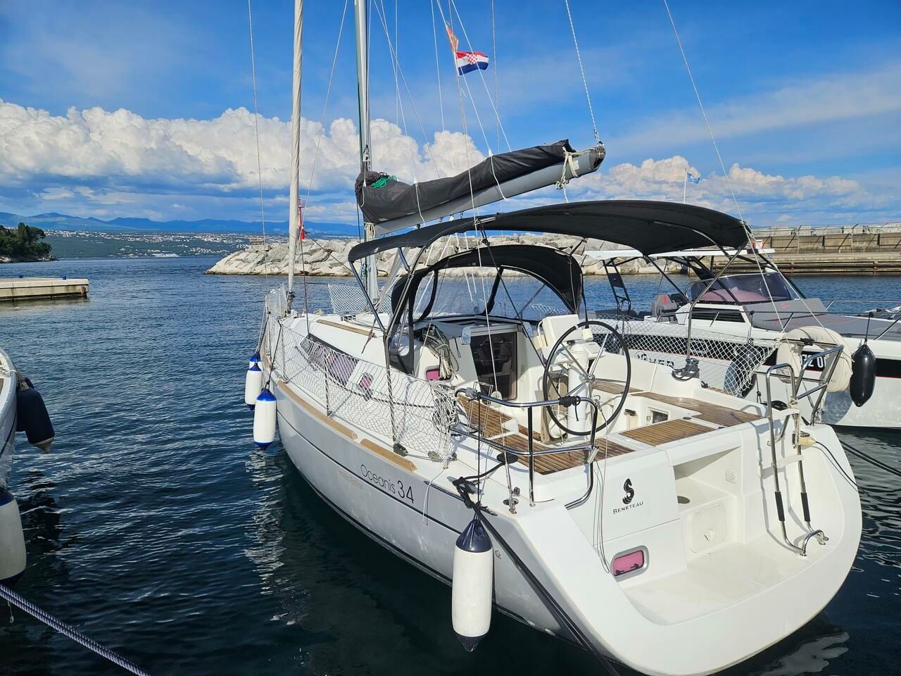 Beneteau Oceanis 34 | Finia