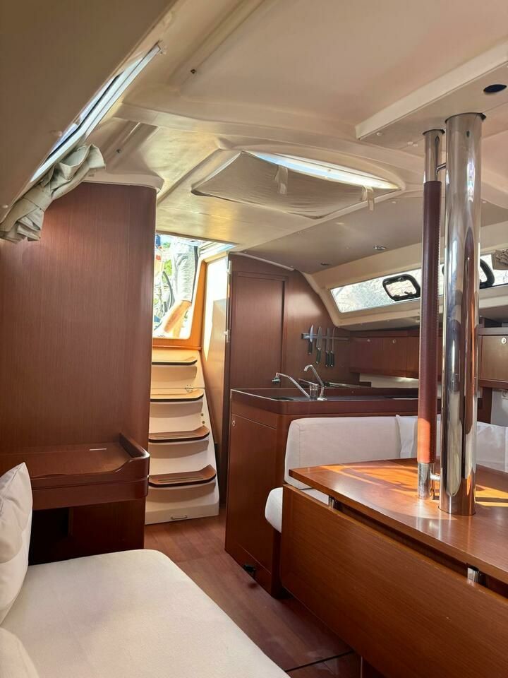 Beneteau Oceanis 34 | Finia