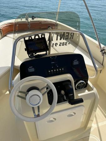 Invictus 190 FX | 20