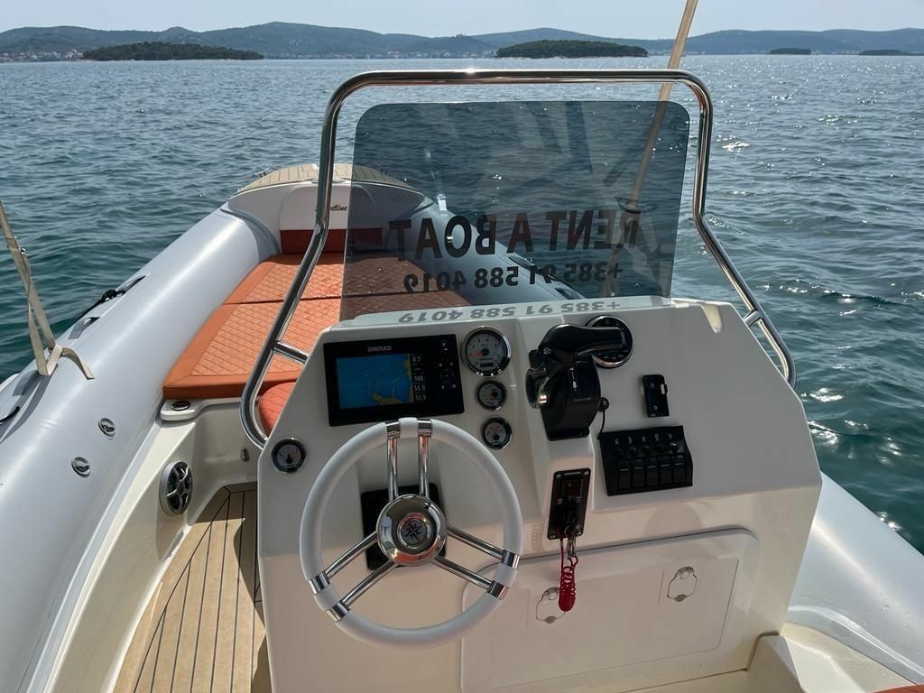RIS Marine Exclusive 650 | 22