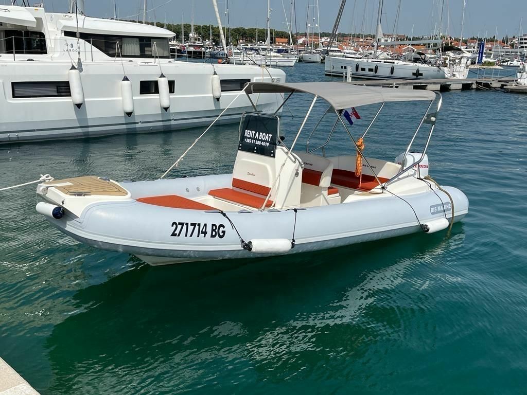 RIS Marine Exclusive 650 | 22