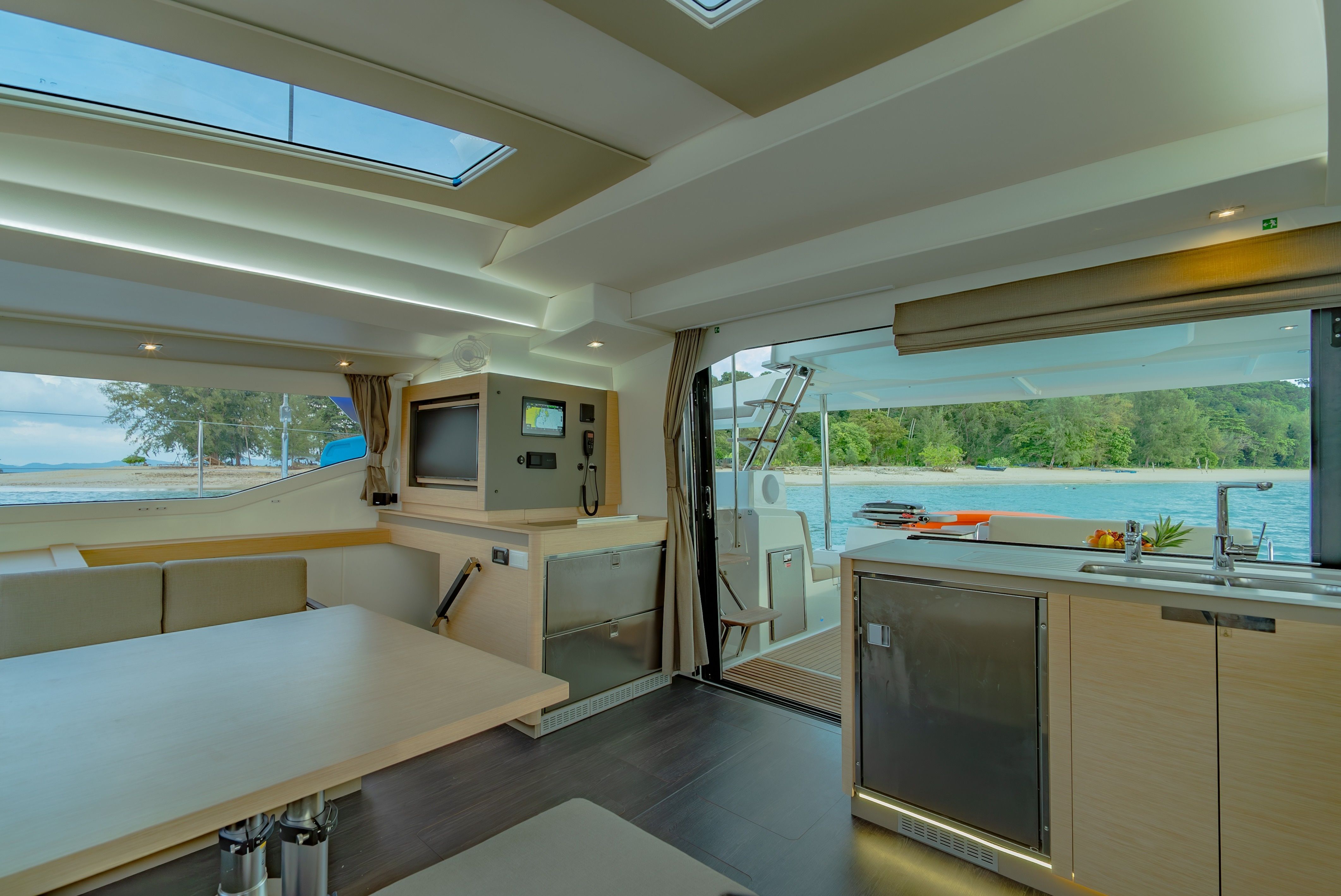 Fountaine Pajot Elba 45 | Chammak Challo
