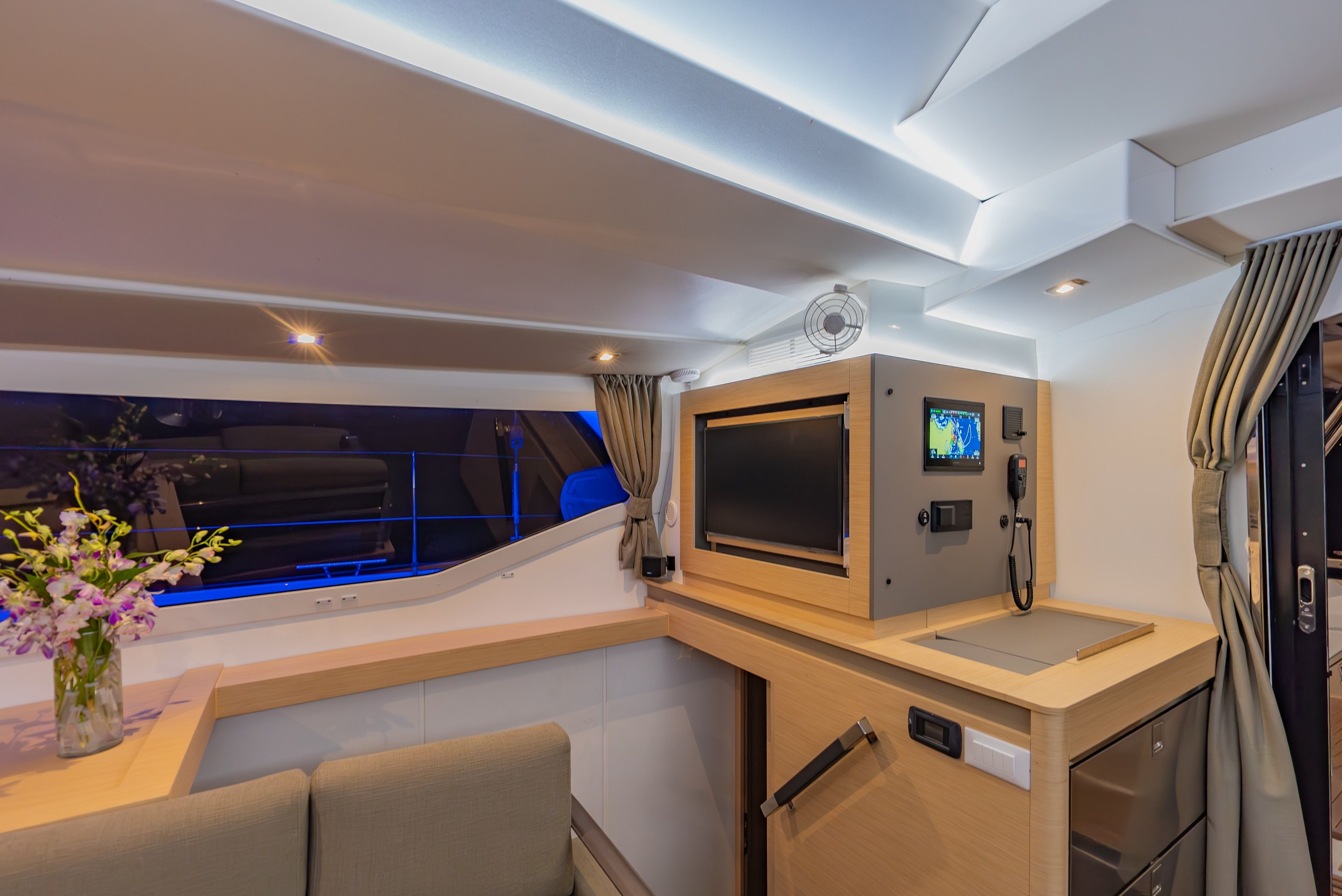 Fountaine Pajot Elba 45 | Chammak Challo