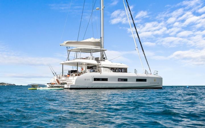 Lagoon 55 | Evenstar