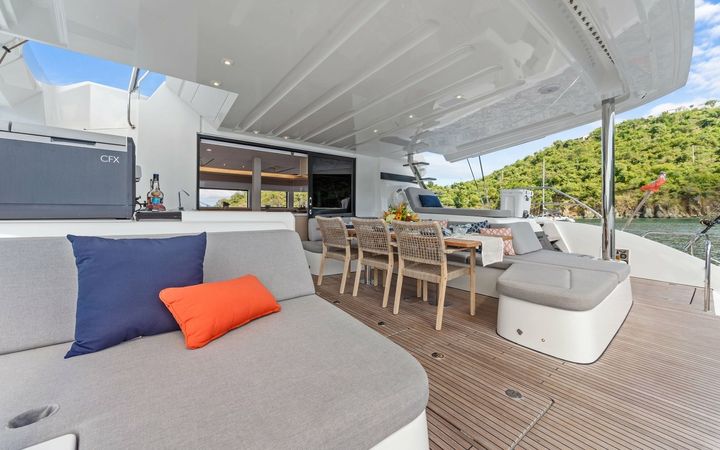 Lagoon 55 | Evenstar