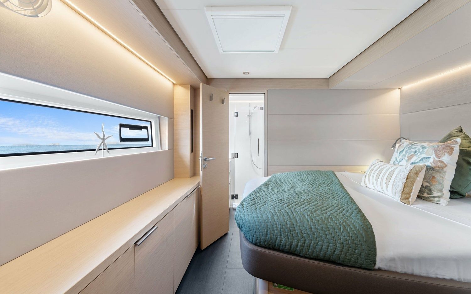 Lagoon 55 | Evenstar