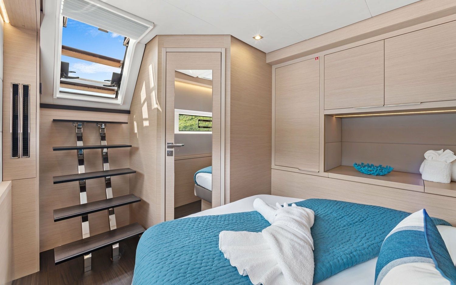 Lagoon 55 | Evenstar