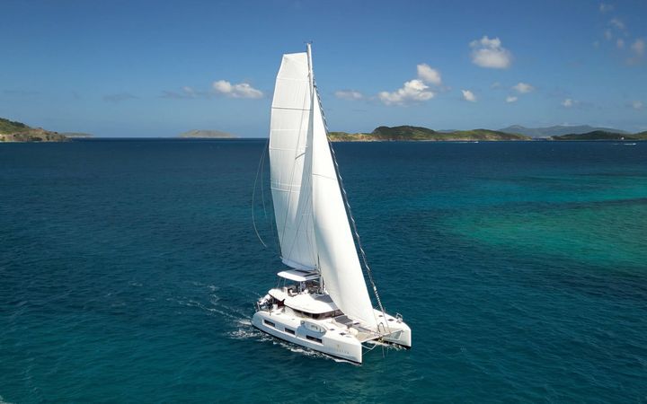 Lagoon 55 | Evenstar