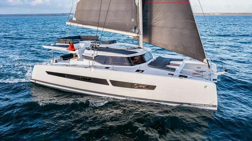 Fountaine Pajot Aura 51 | Dede