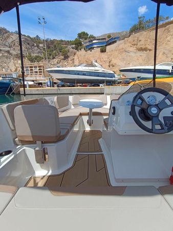 Quicksilver 475 aXess | 24