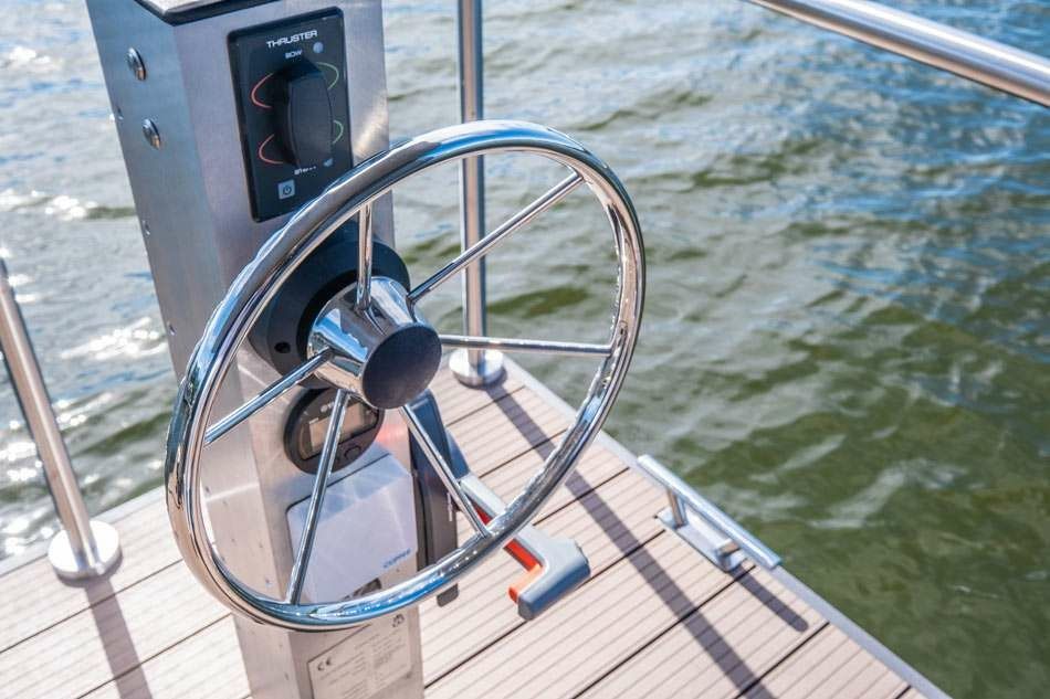 Mein Hausboot Luxury HB02 | Petra