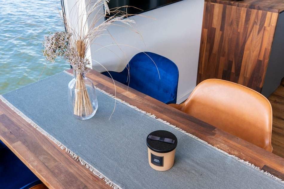 Mein Hausboot Luxury HB02 | Petra