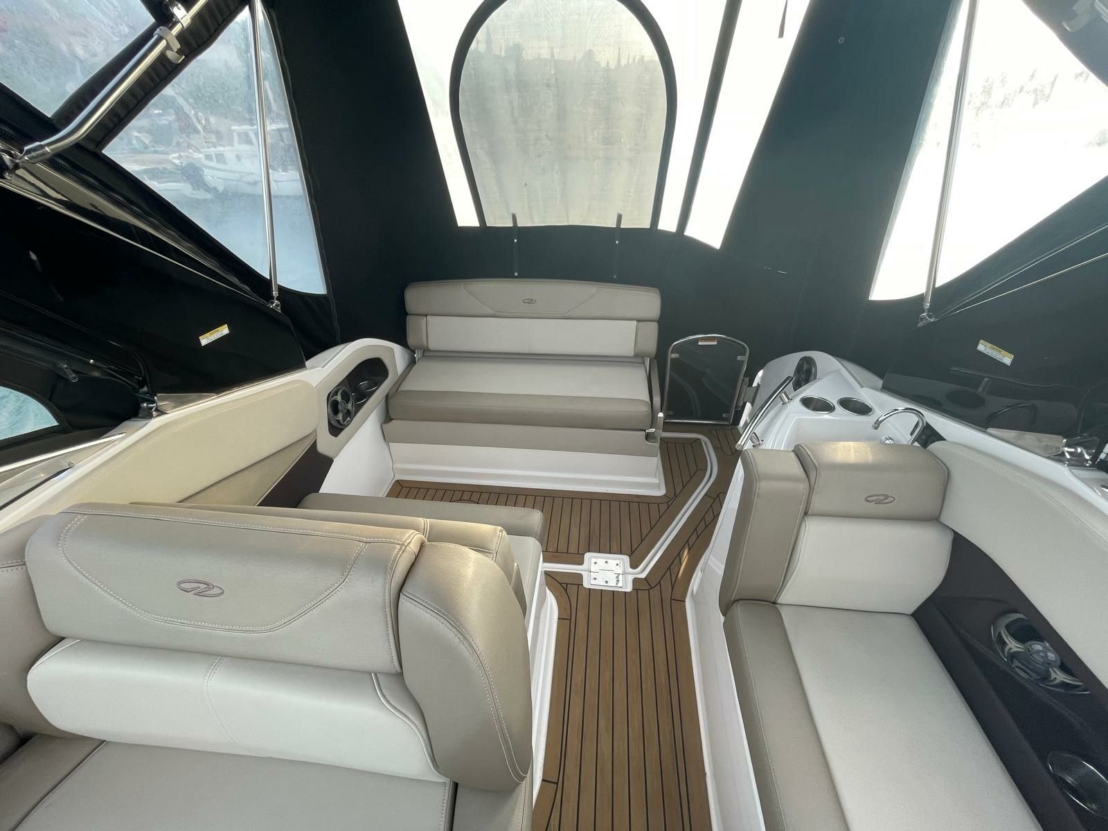 Regal 26 Express | 16