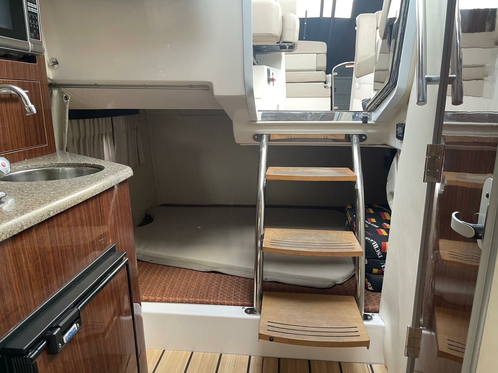 Regal 26 Express | 16