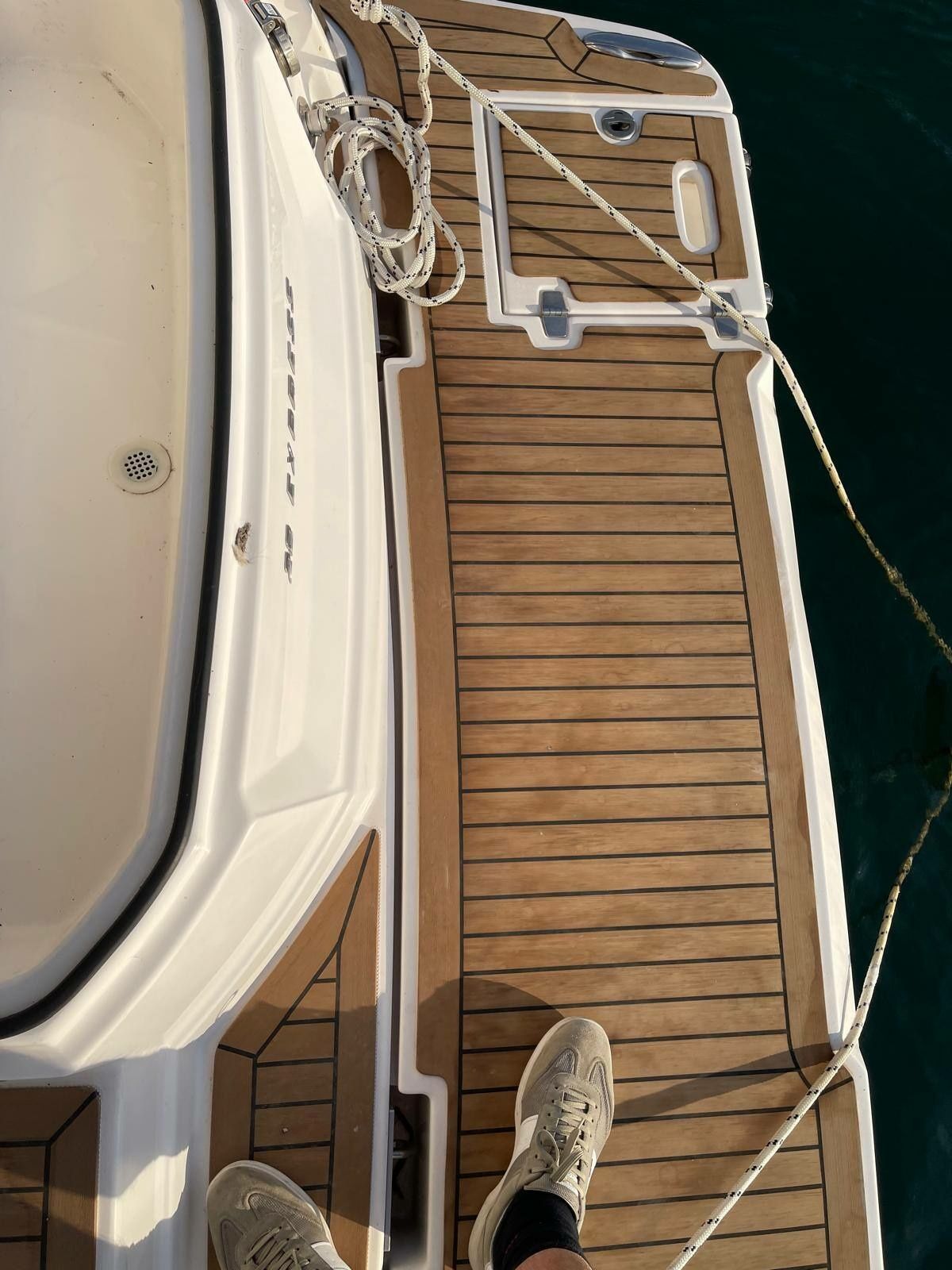 Regal 26 Express | 16