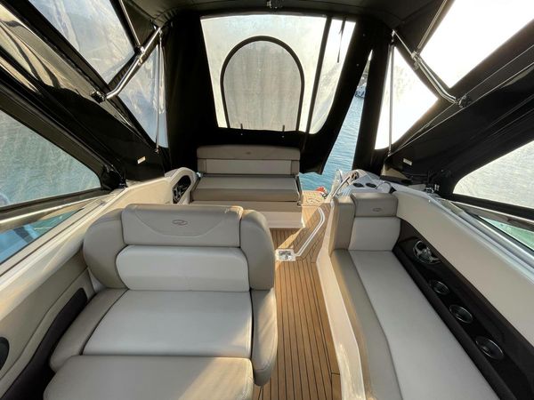 Regal 26 Express | 16