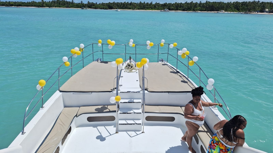 Custom Built 47 | King of the Beach