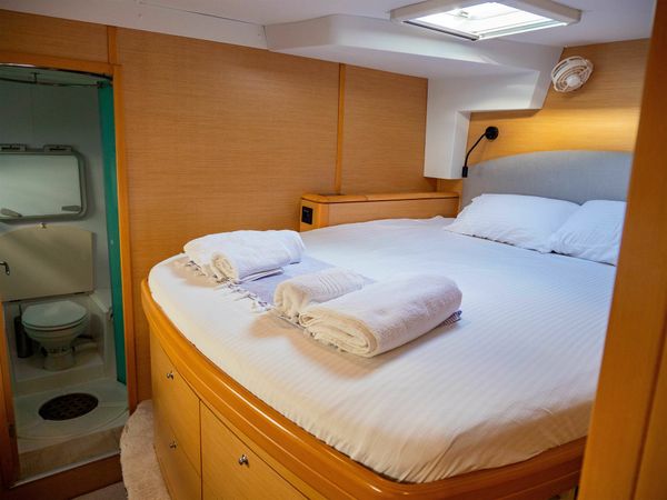 Lagoon 500 | Dome Extreme