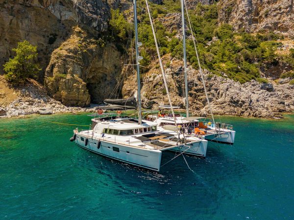 Lagoon 500 | Dome Extreme