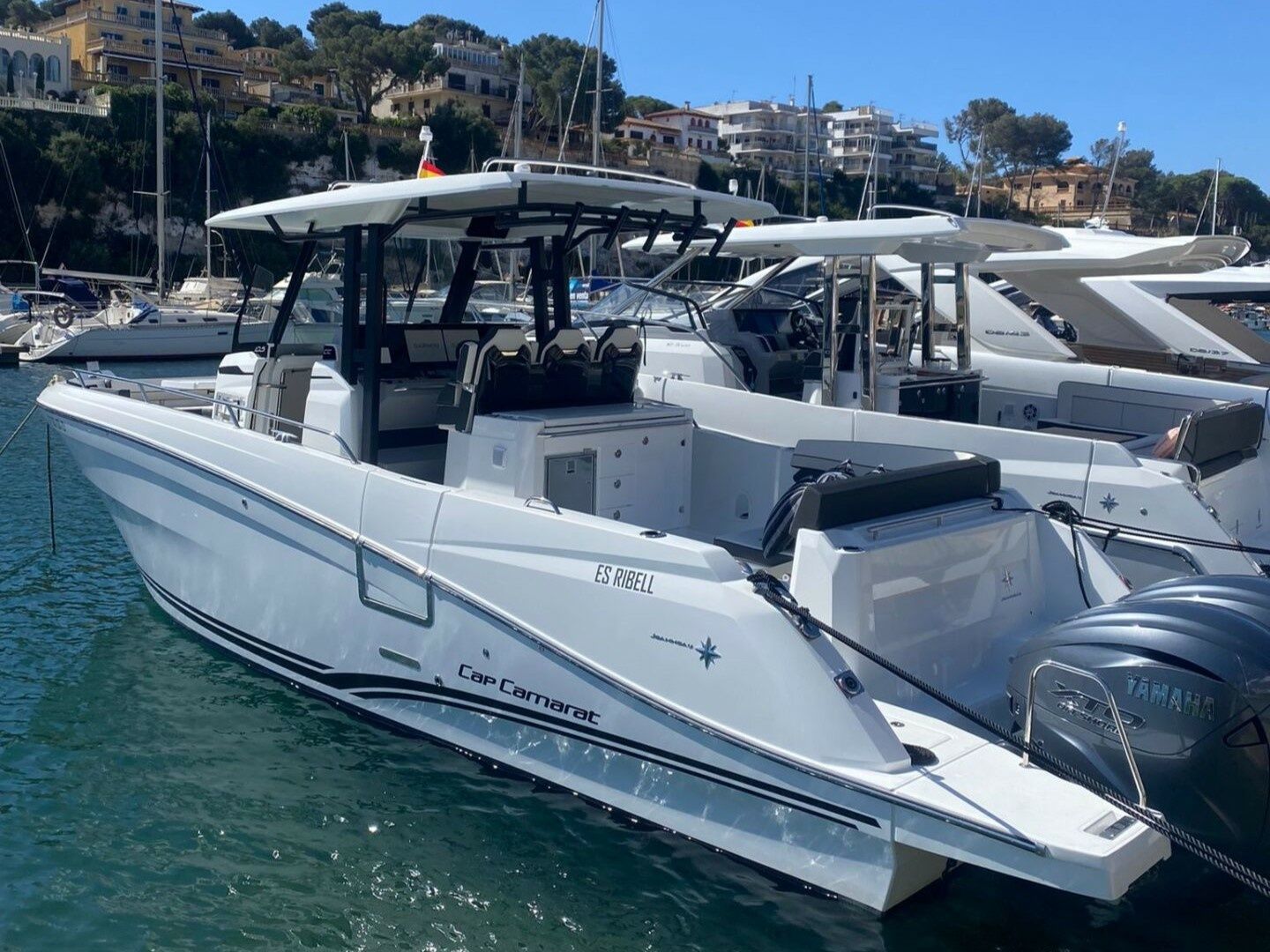 Jeanneau Cap Camarat 10.5 | Na Foradada