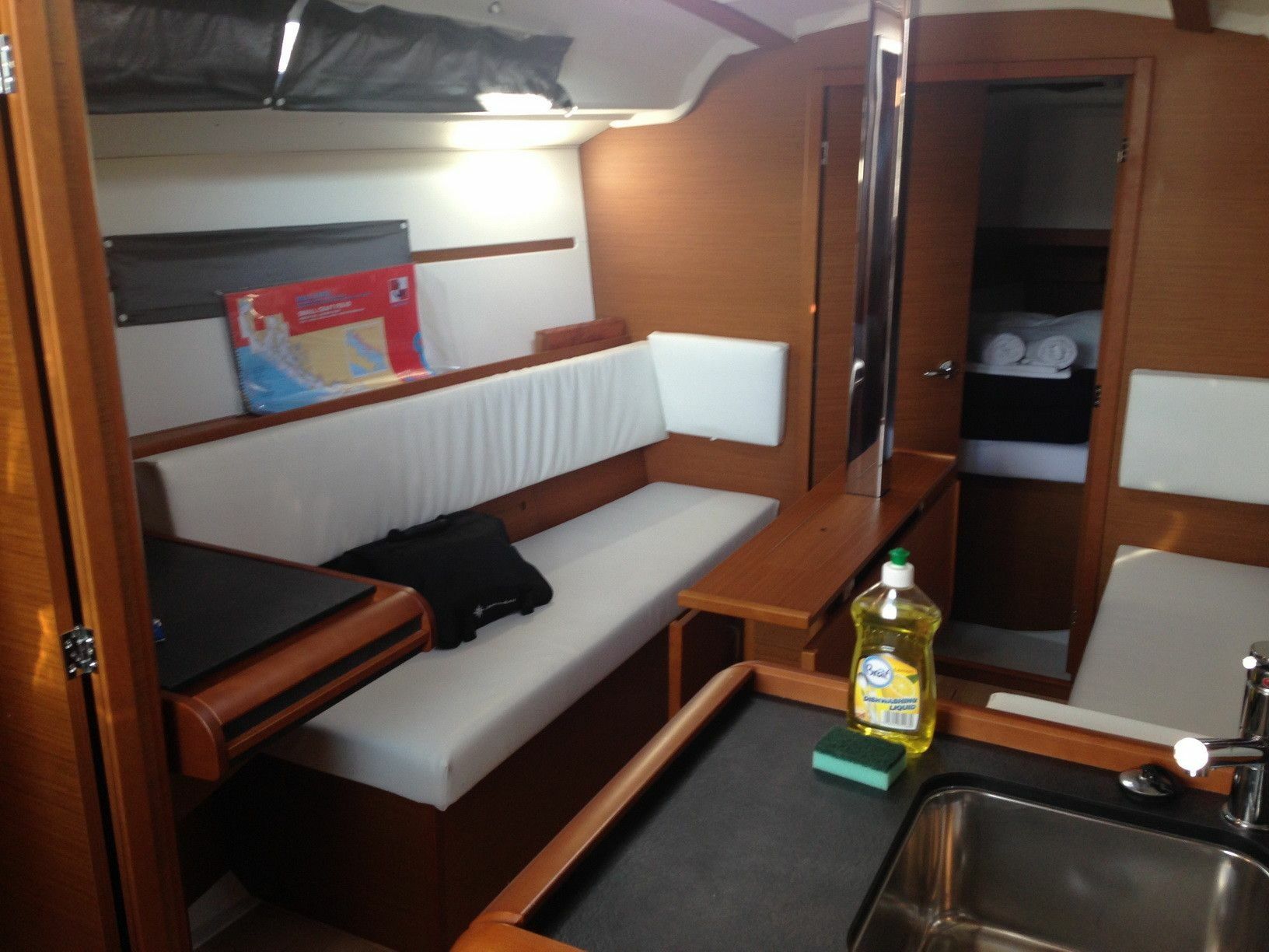Jeanneau Sun Odyssey 349 | Lydia