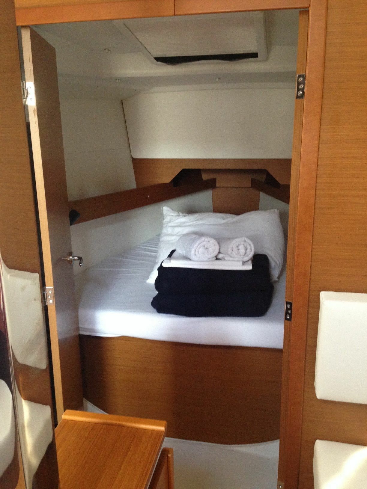 Jeanneau Sun Odyssey 349 | Lydia