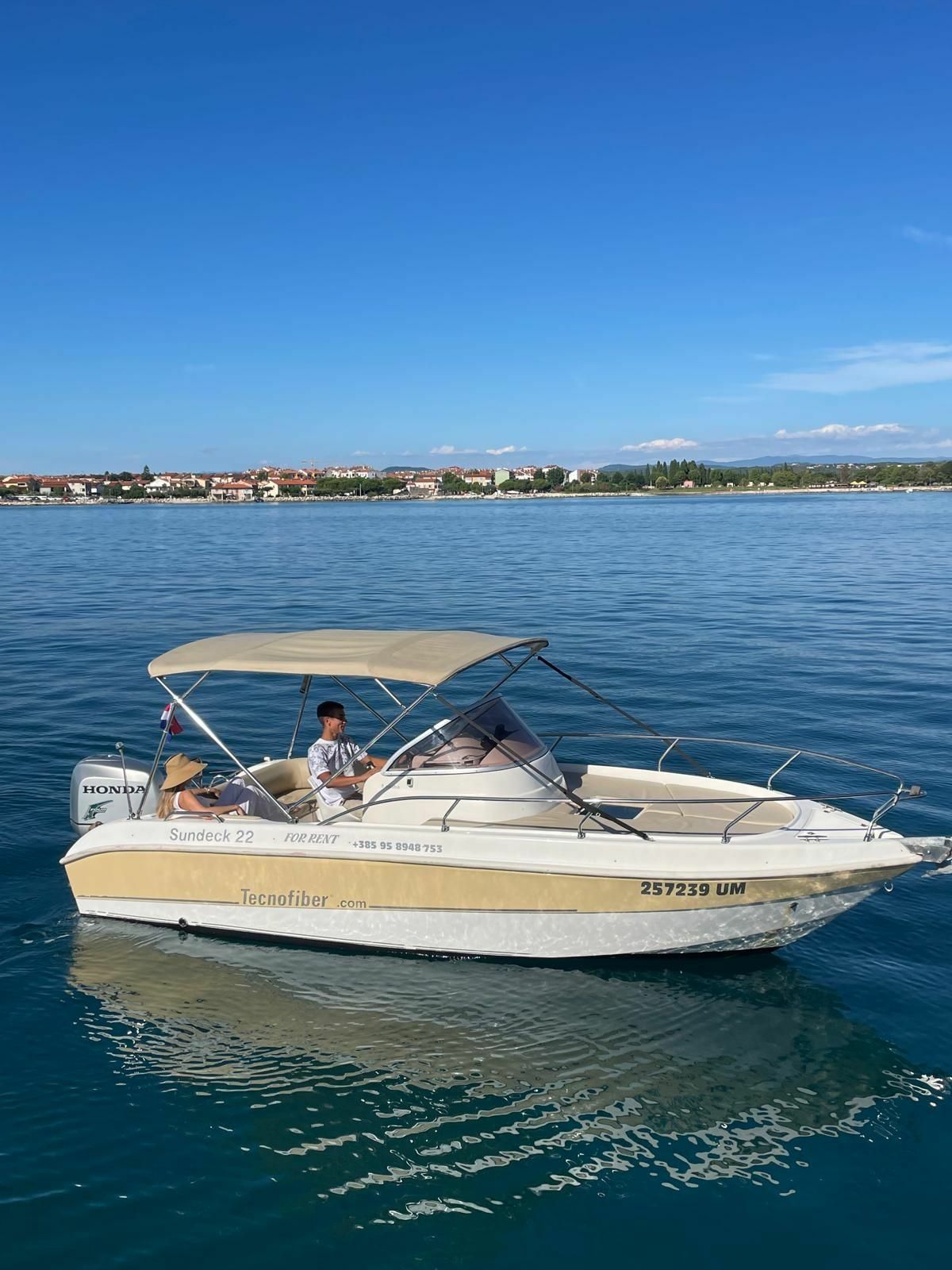 Tecnofiber Almar 22 | Sundeck 22