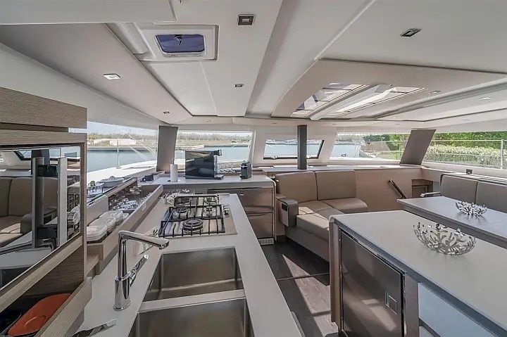 Fountaine Pajot Aura 51 | Kali 2 - Luxury Aeolian