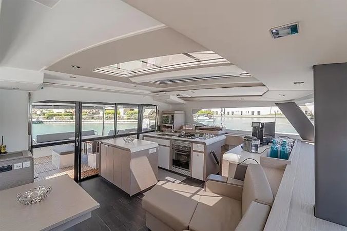 Fountaine Pajot Aura 51 | Kali 2 - Luxury Aeolian