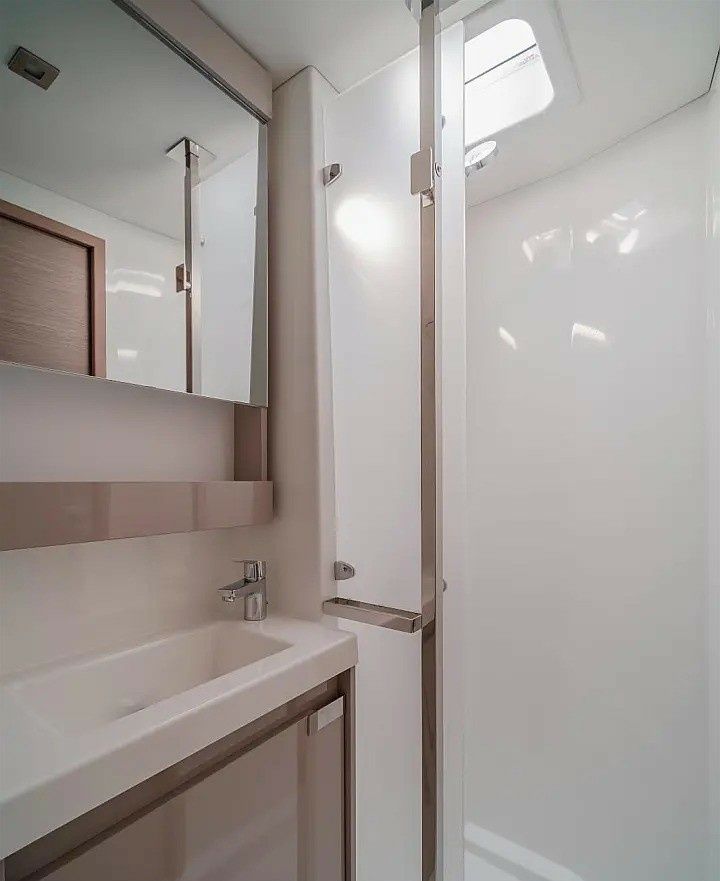 Fountaine Pajot Aura 51 | Kali 2 - Luxury Aeolian