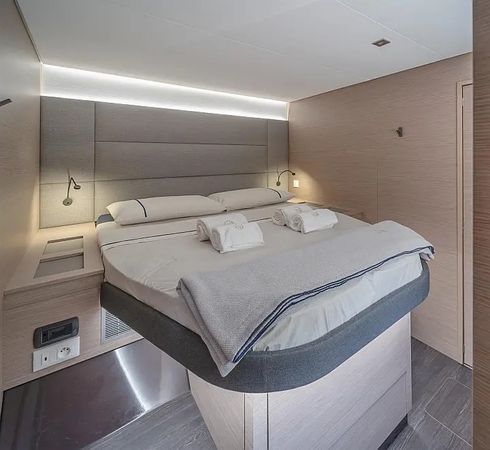 Fountaine Pajot Aura 51 | Kali 2 - Luxury Aeolian